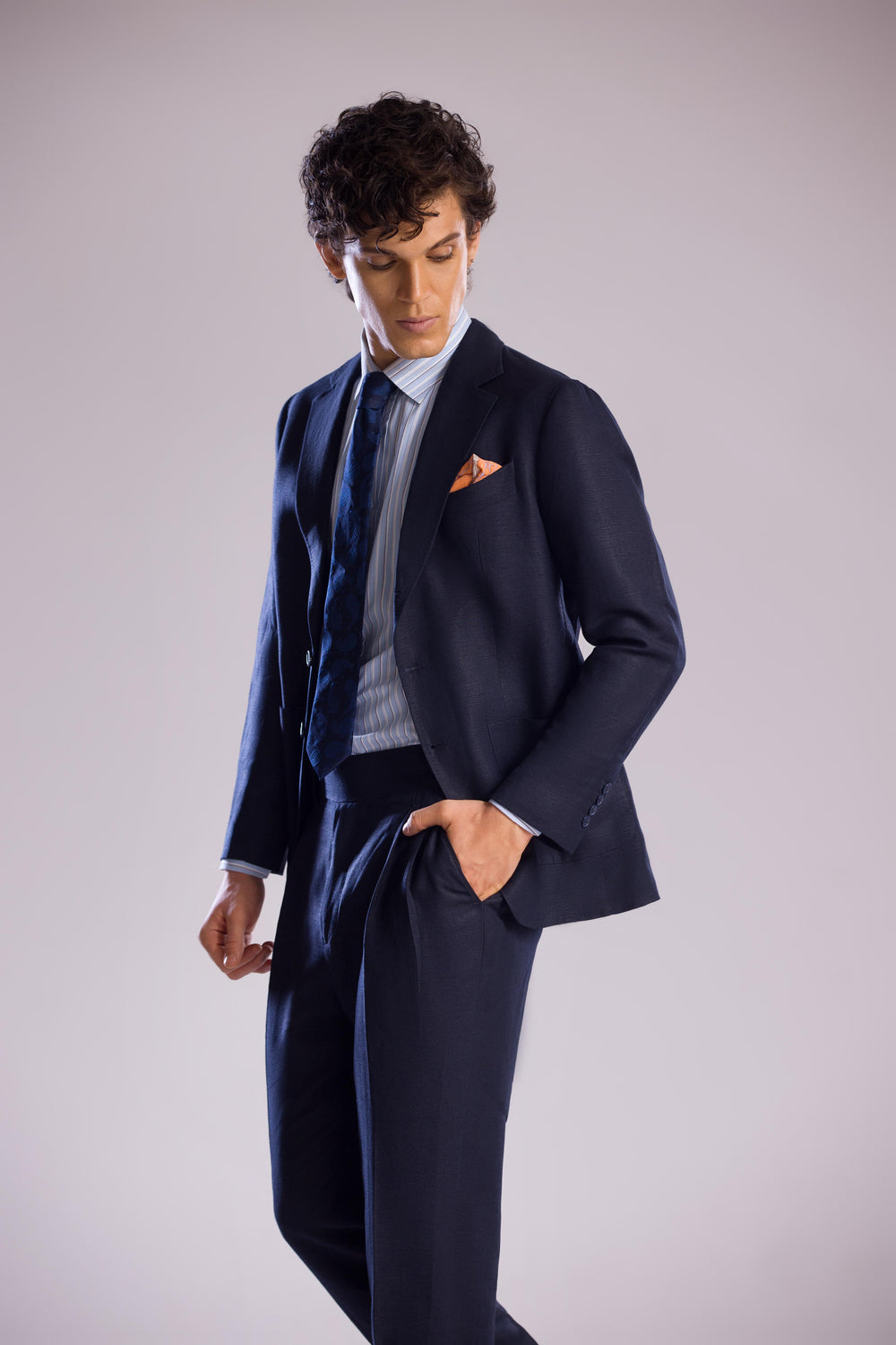 Midnight Blue 2-Piece Linen Suit – Classic & Breathable Elegance