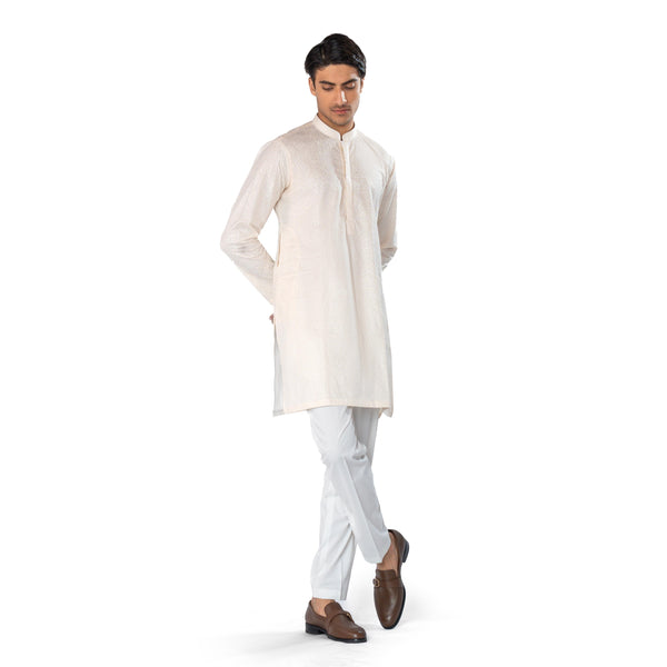 Off-White Embroidered Kurta in Cross-Stitch Pattern