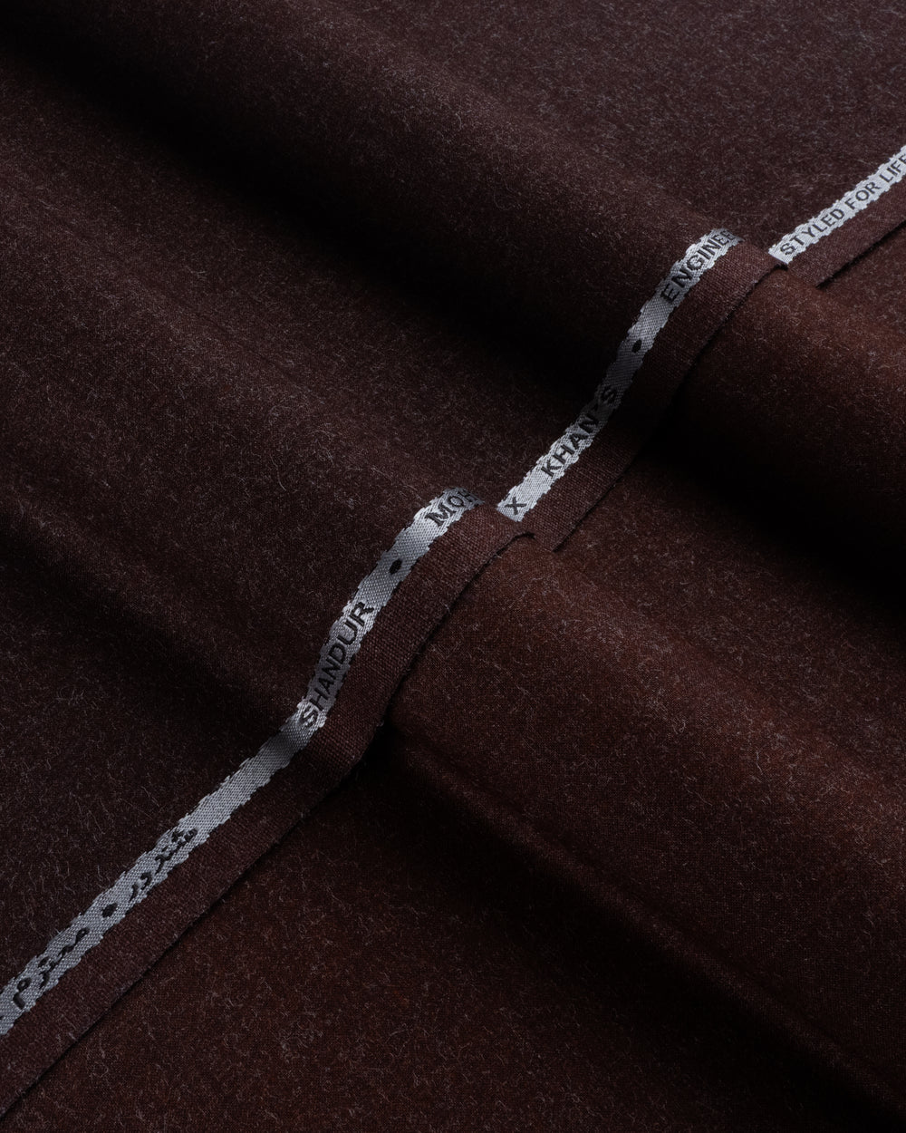 SHANDUR - Dark Mahogany