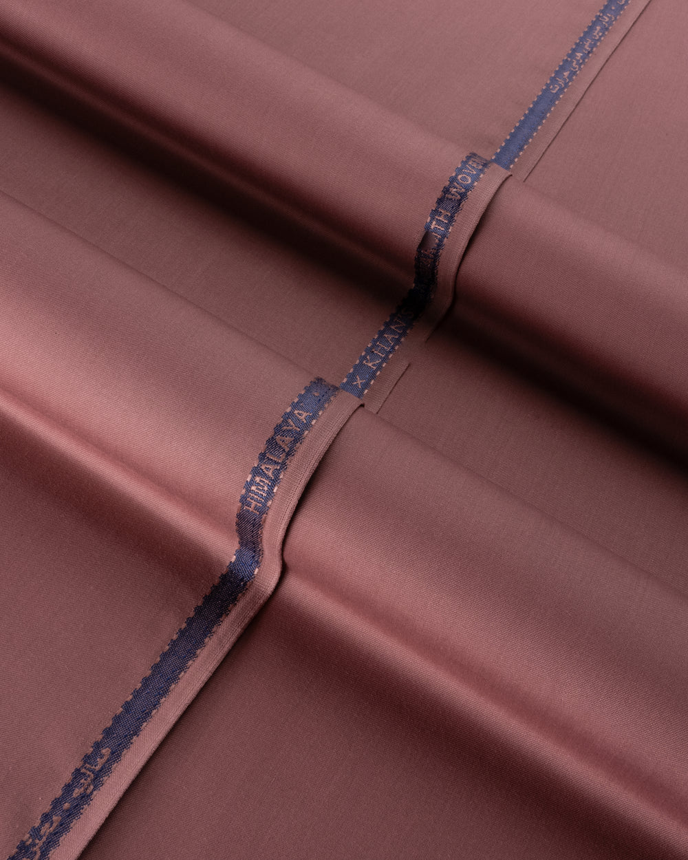 HIMALAYA - Mocha Mousse