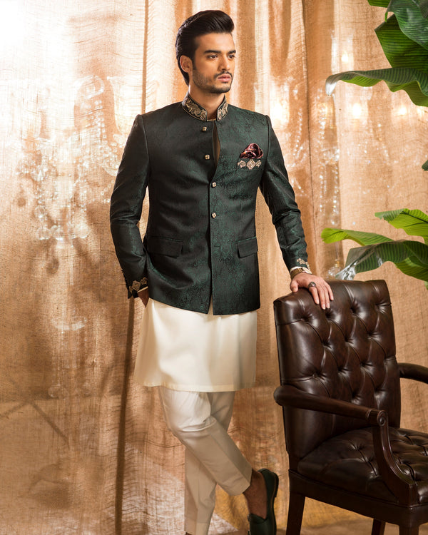 Traditional Bandhgalla in Green Brocade Jamiawar with Embroidery