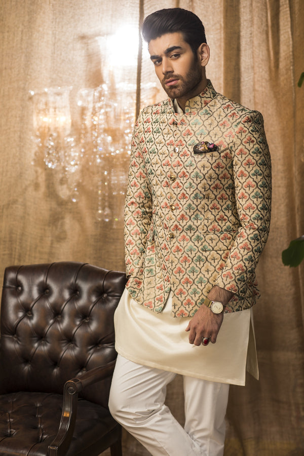 Embroidered Bandhgalla with 'Jafri' Pattern in Gold