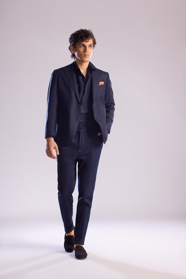 Linen Shirt in Midnight Blue