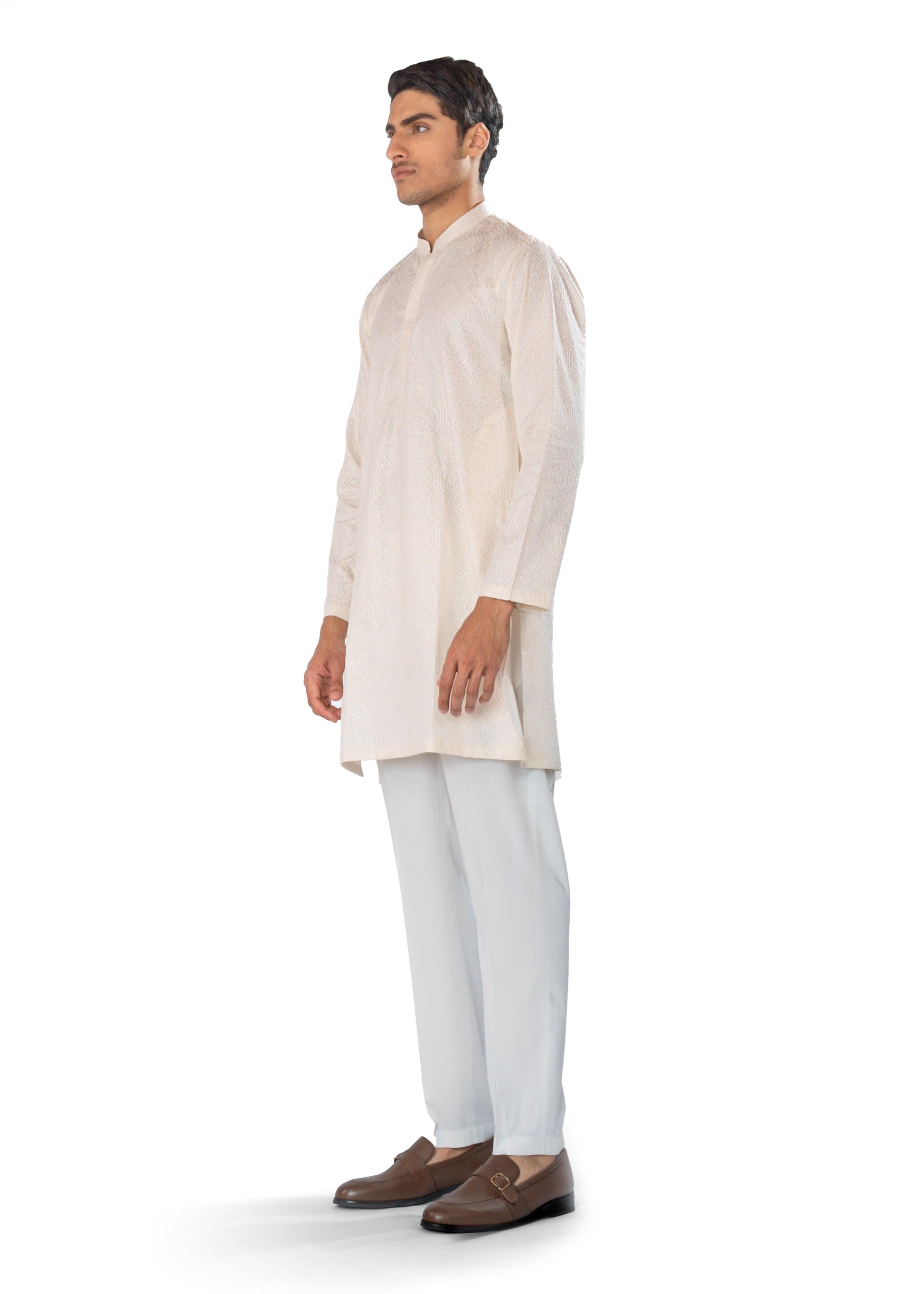 Off-White Embroidered Kurta in Cross-Stitch Pattern