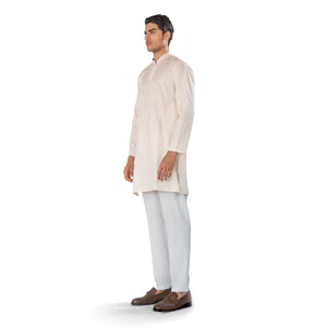 Off-White Embroidered Kurta in Cross-Stitch Pattern