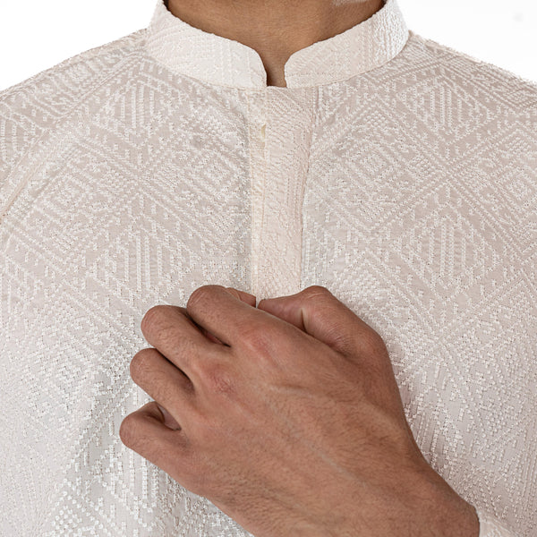 Off-White Embroidered Kurta in Cross-Stitch Pattern